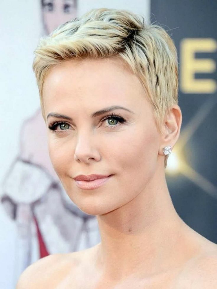 Pixie Hairstyle For Round Face