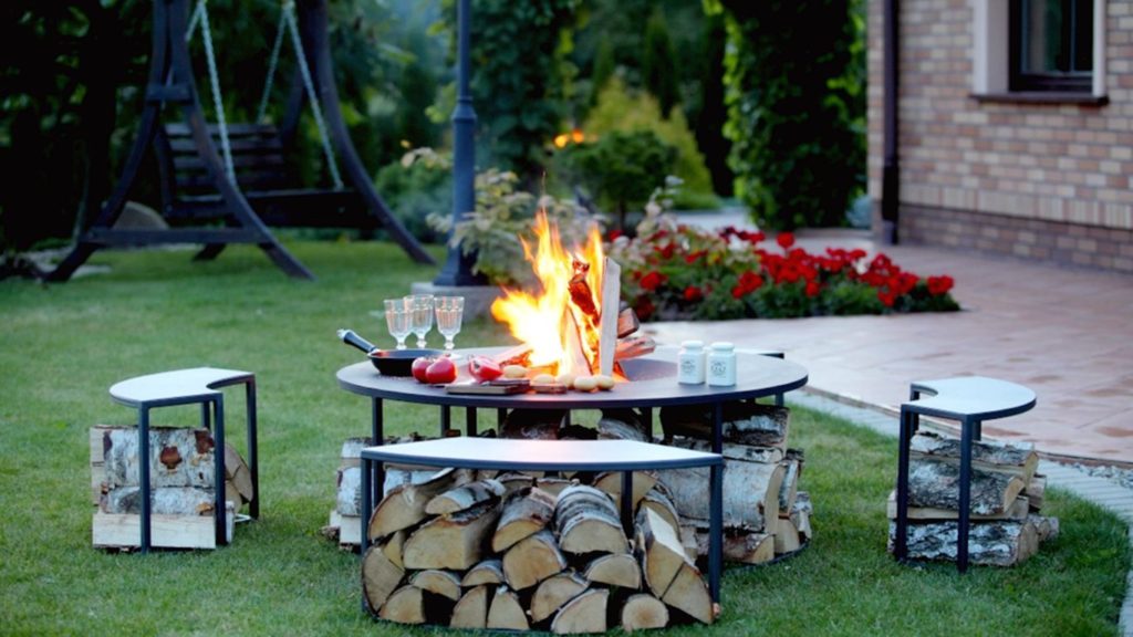 Best DIY Outdoor Fire Pit Folding Design