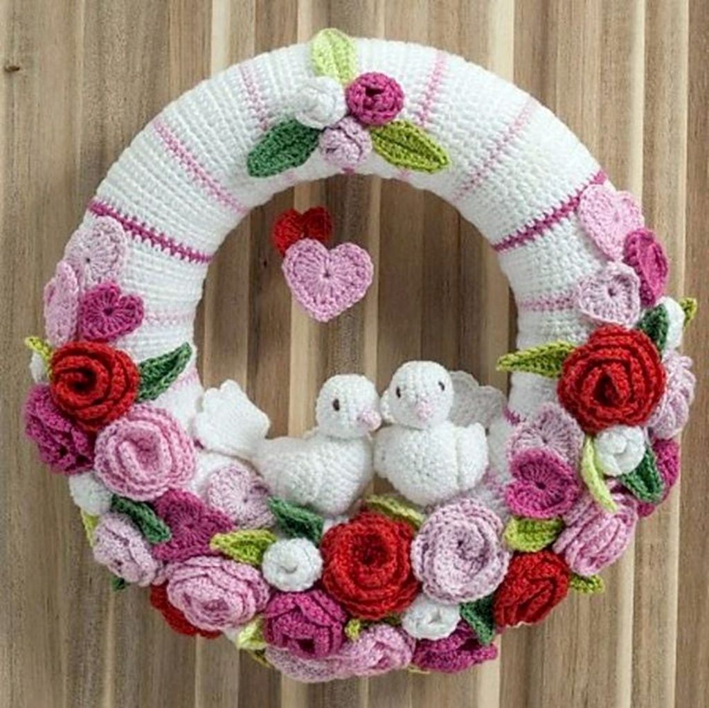 Valentine Wreath Crochet pattern