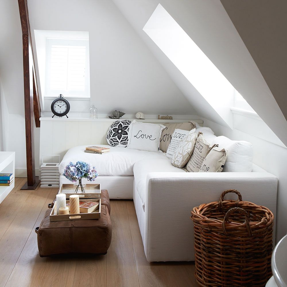 Take advantage of light for a small living room area