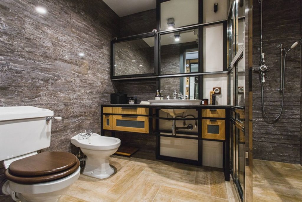 Amazing Industrial Bathroom Design