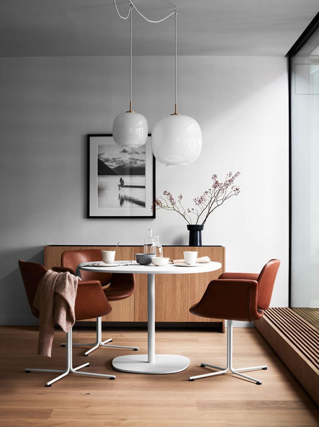 Minimalist Dining Room Design Ideas