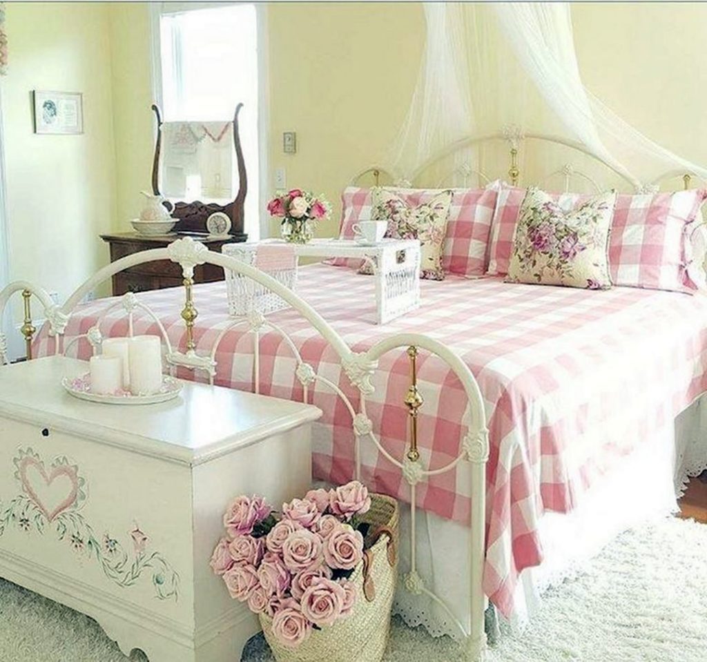 Romantic shabby chic bedroom decorating on unidcr com