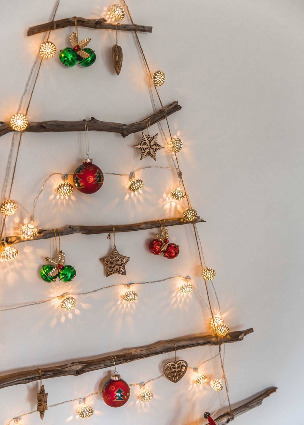 DIY Sustainable Stick Christmas Tree