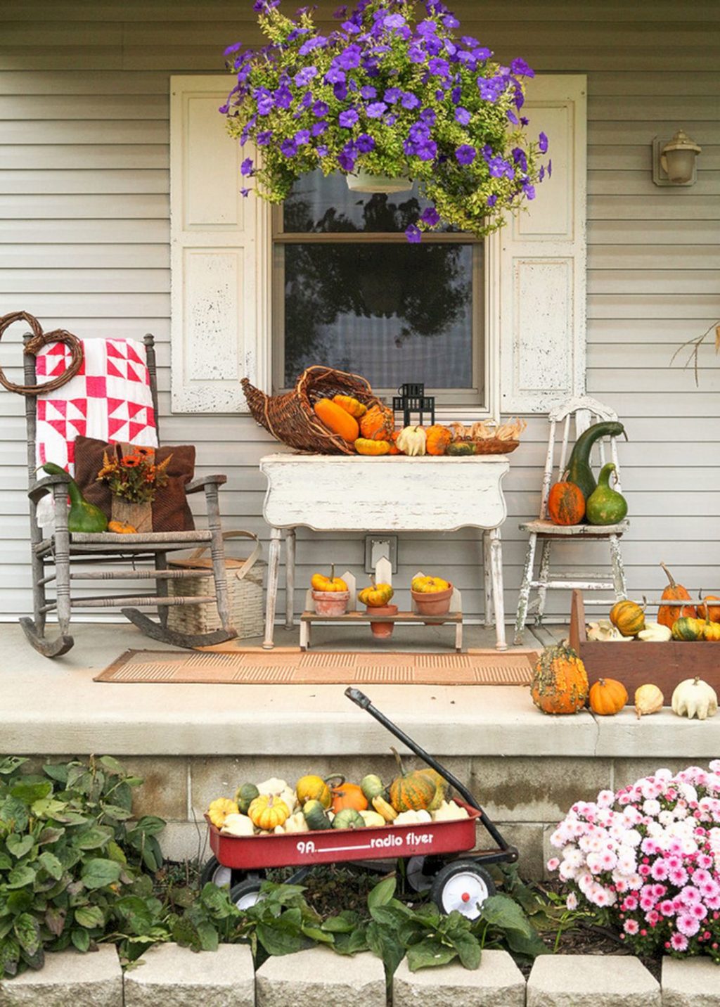 Marvelous Fall Porch Decorating Ideas