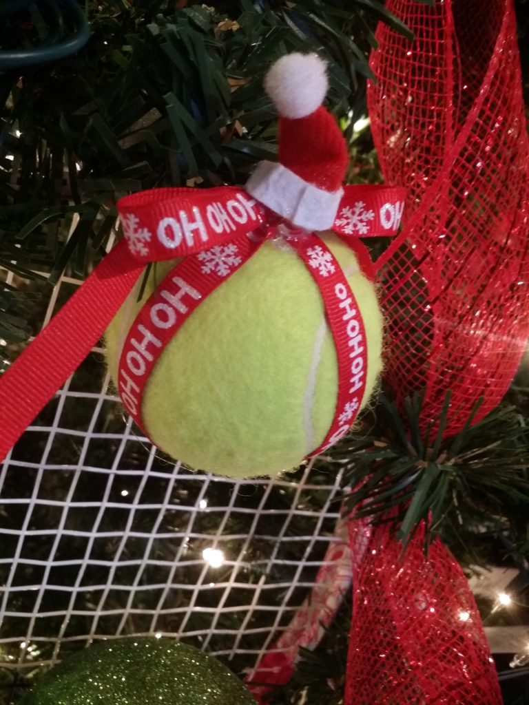 Creative Ways To Recycle Old Tennis Balls To Use Around source Life Hacks Foru