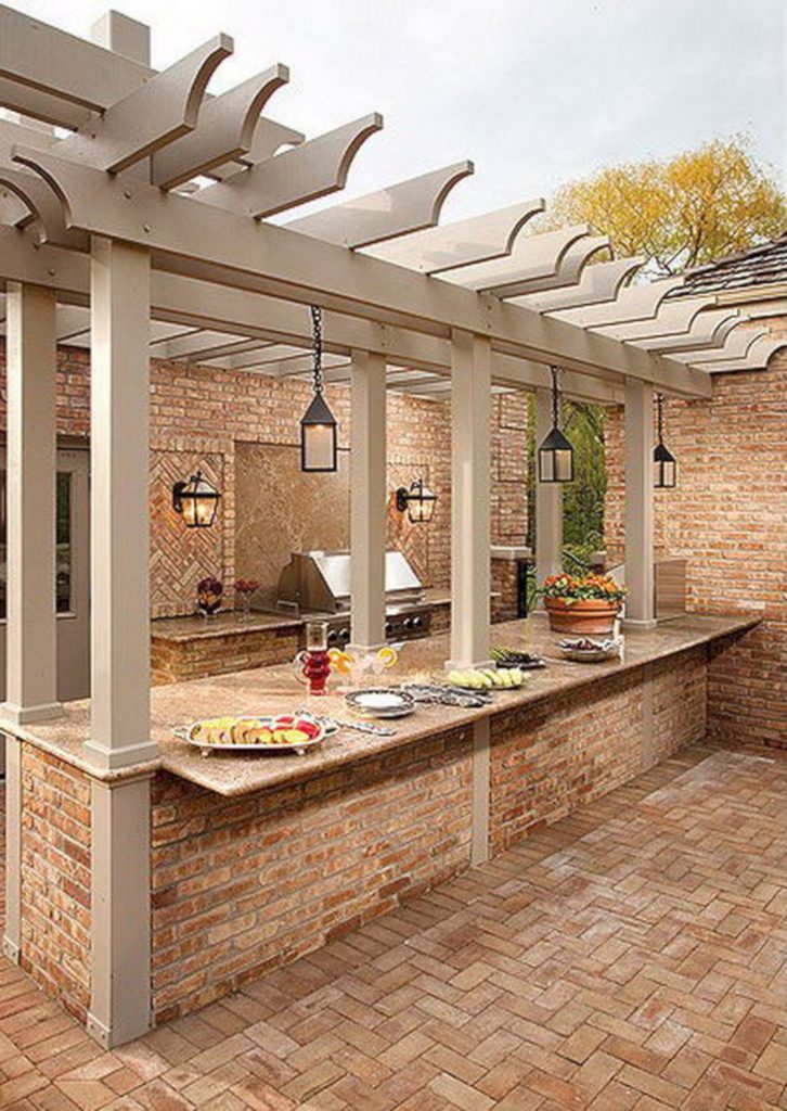 Cool and Practical Outdoor Kitchen Ideas