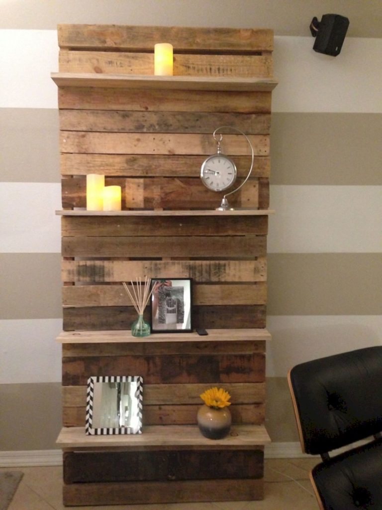 DIY Pallet Projects for Your Living Room
