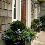 Incredible Front Porch Flower Planter Ideas