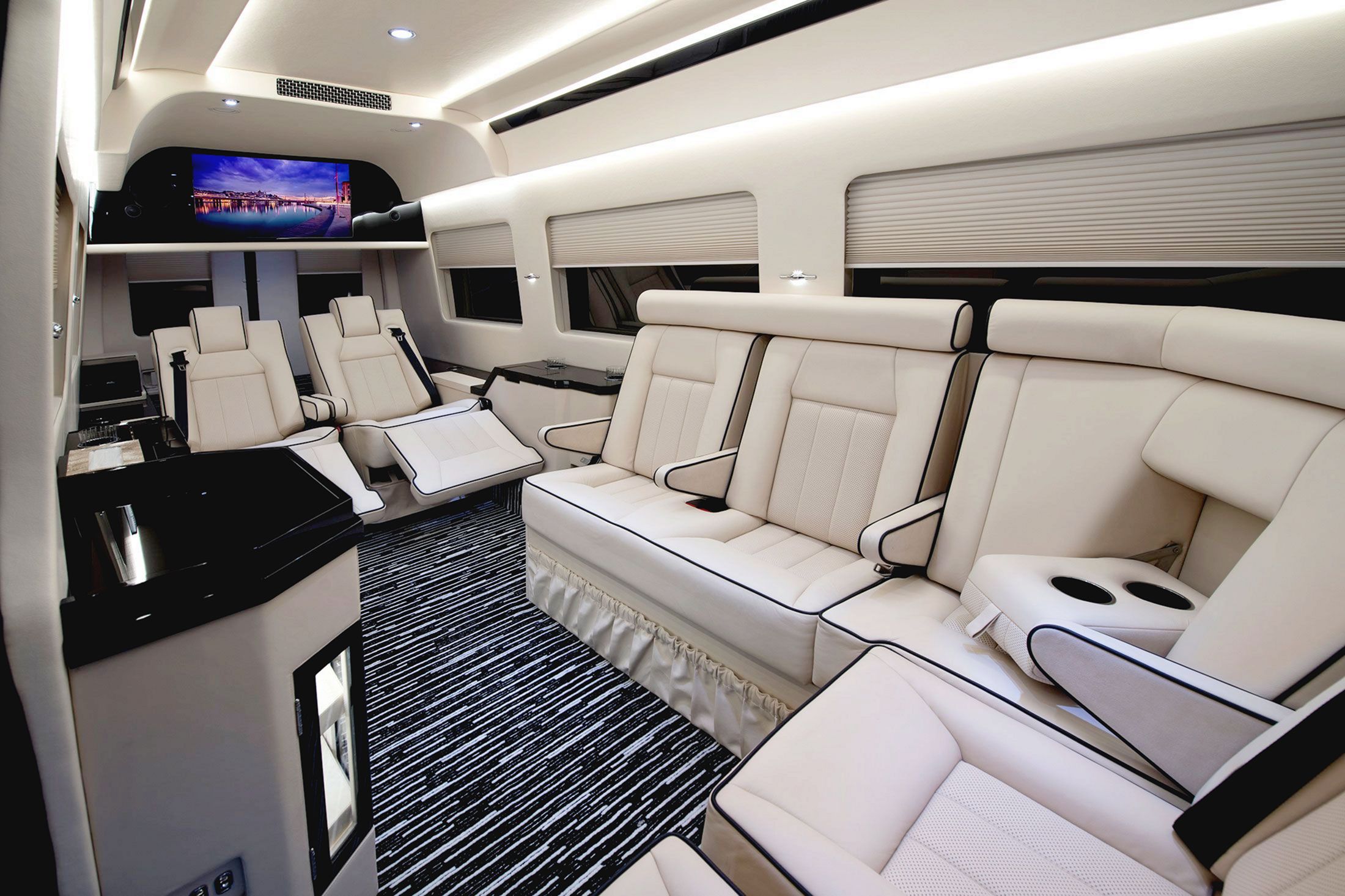 Luxurious Van InteriorMercedes Benz Interior