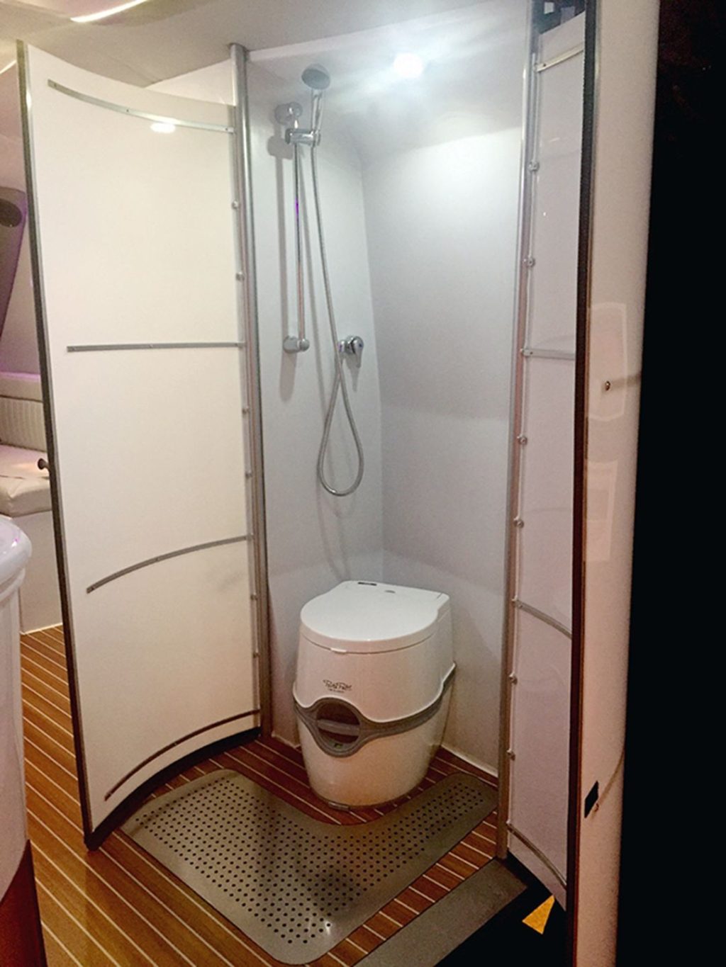 Camper With Combo Shower