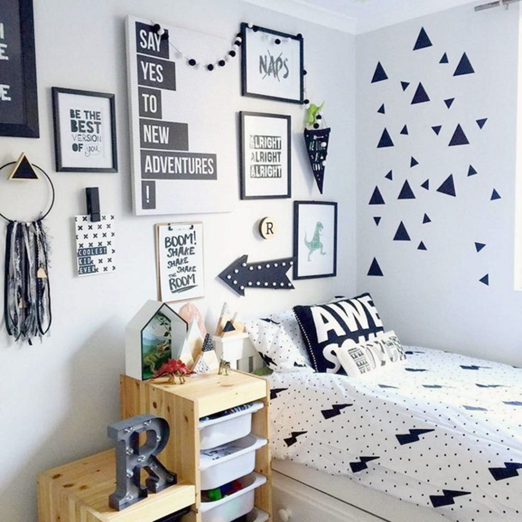 DIY Wall Dorm Room Decoration Ideas