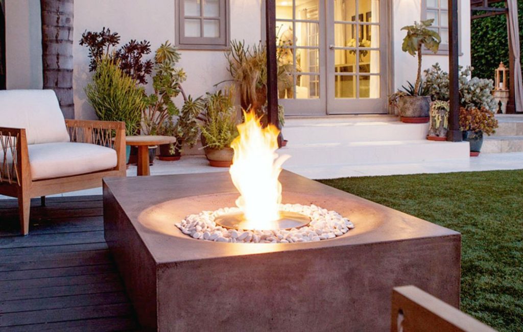 Outdoor Fire Pit on the Floor on The Backyard