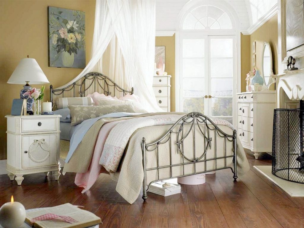 Shabby Chic Vintage Bedroom Decor Ideas