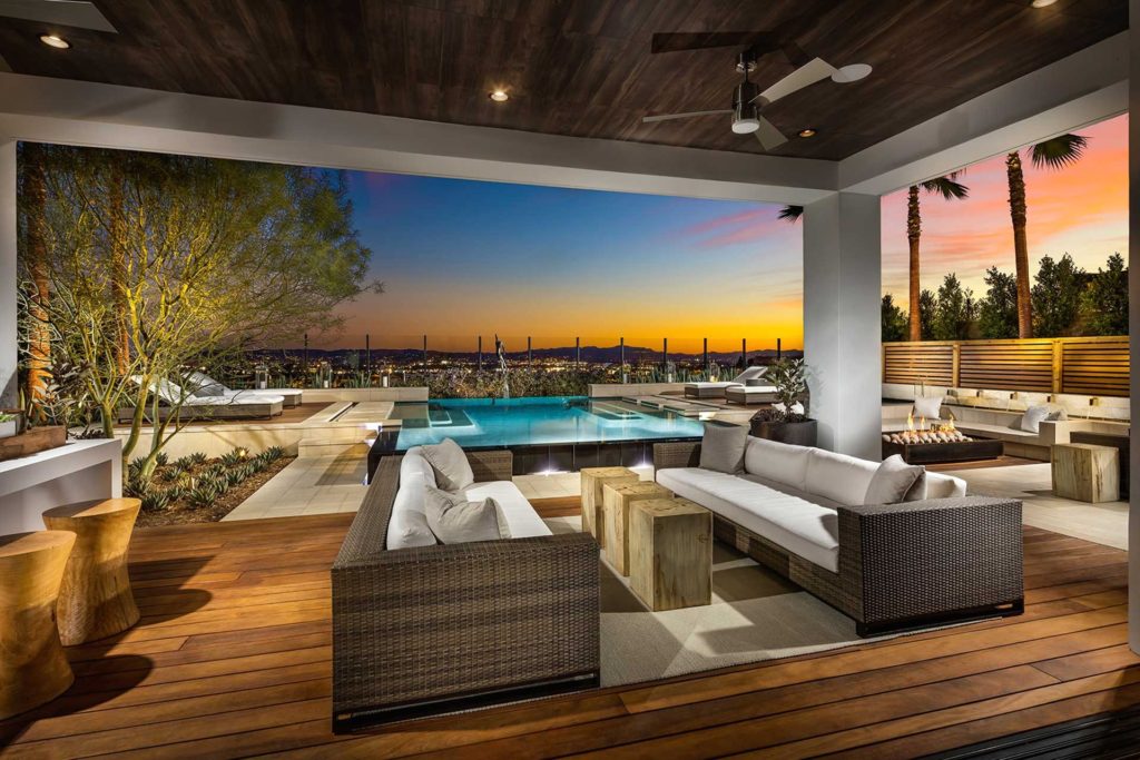 Luxury Home Community Near Los Angeles