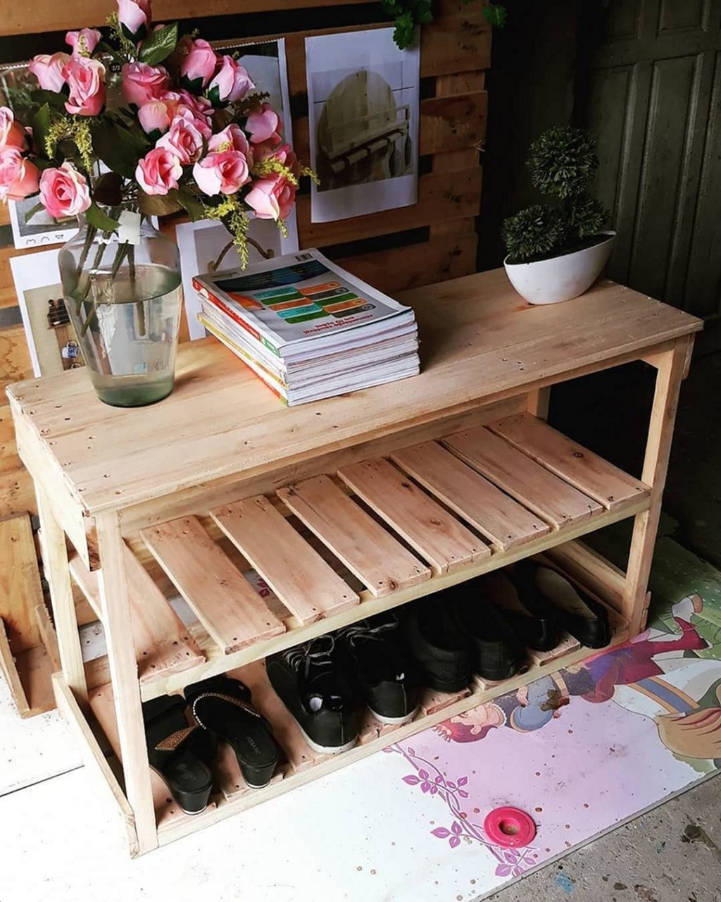 Attractive Recycling Wooden Pallets