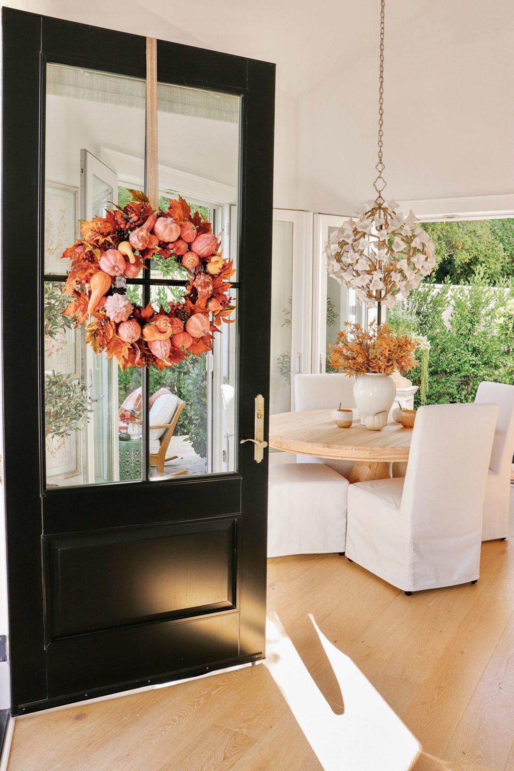 Easy Fall Front Porch With Wreath