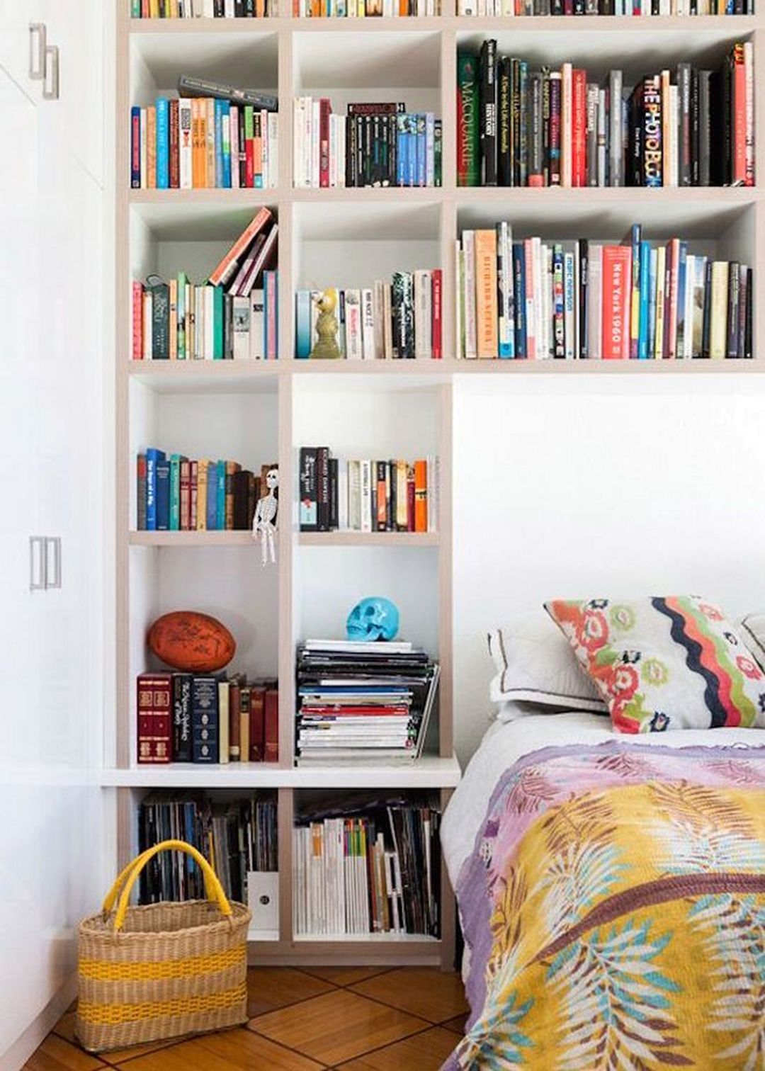 Clever Bookshelf Designs for Your Bedroom source Top Dreamer