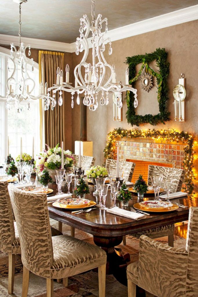 Elegant Christmas Table Decorations