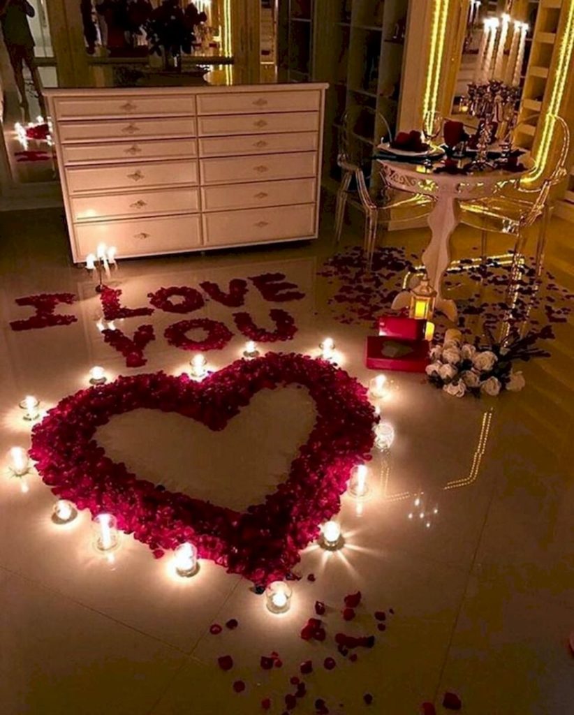 Romantic Surprise Valentine Decoration via Tumblr